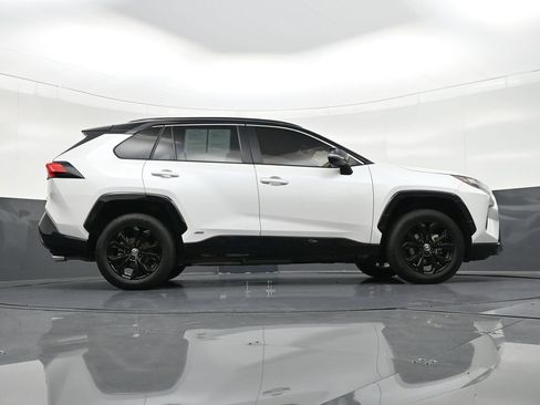 Used 2025 Toyota RAV4 XSE image 27