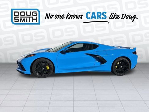 Used 2021 Chevrolet Corvette Stingray Preferred Cpe w/ Z51 Performance Package image 2