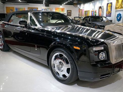 Used 2008 Rolls-Royce Phantom Drophead Coupe RWD image 24