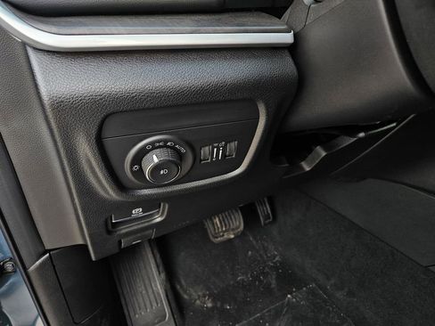 New 2026 Jeep Grand Cherokee L Limited w/ Limited Altitude Package RWD image 15