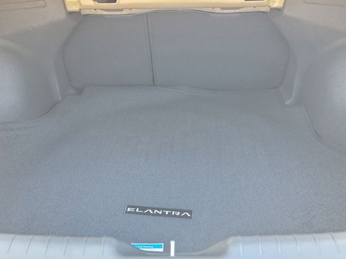 New 2026 Hyundai Elantra SEL Sport image 7