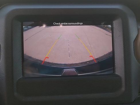 Used 2019 Jeep Wrangler Unlimited Sport S AWD/4WD image 15