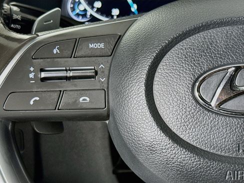 Used 2023 Hyundai Sonata Limited w/ Cargo Package FWD image 11