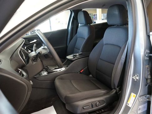 Used 2023 Chevrolet Malibu LS w/ Driver Confidence Package image 2