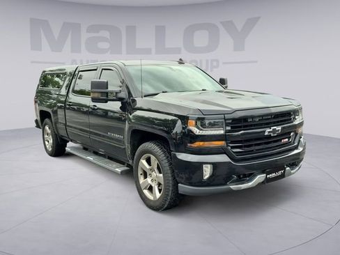 Used 2017 Chevrolet Silverado 1500 LT w/ All Star Edition AWD/4WD image 7