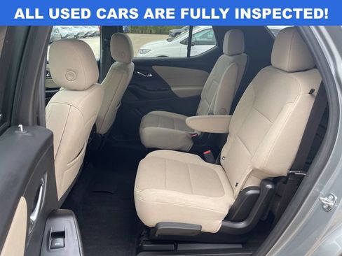 Used 2023 Chevrolet Traverse LT w/ LPO, Cargo Package AWD/4WD image 10