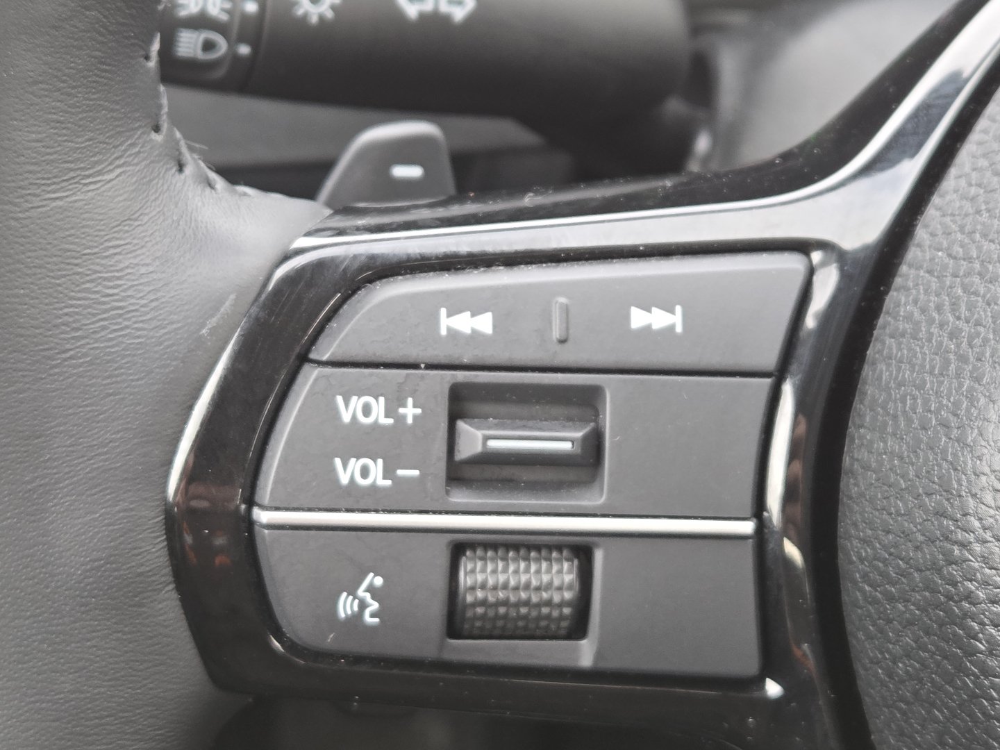 Used 2025 Honda Accord Touring image 34