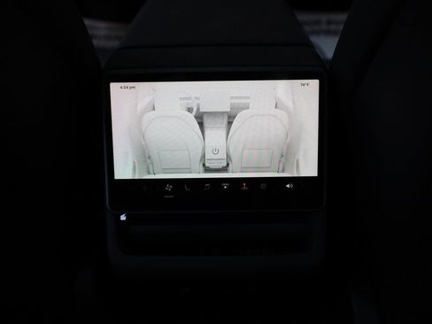 Used 2024 Tesla Model 3 Long Range image 35