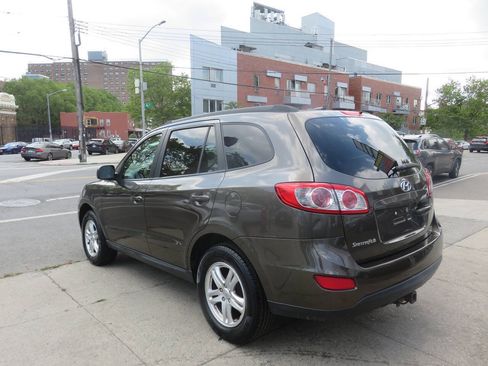 Used 2012 Hyundai Santa Fe GLS FWD image 5