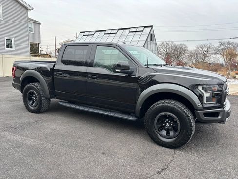 Used 2018 Ford F150 Raptor w/ Equipment Group 802A Luxury image 12