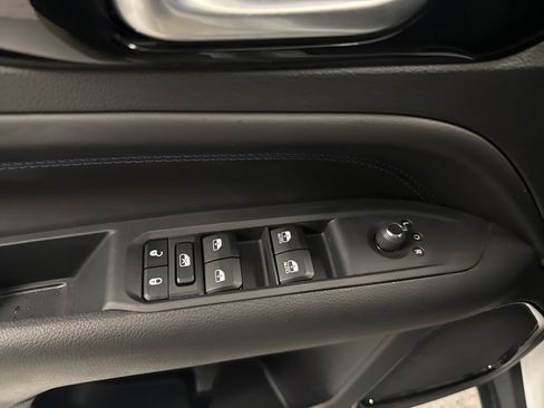 New 2026 Jeep Compass Latitude image 5