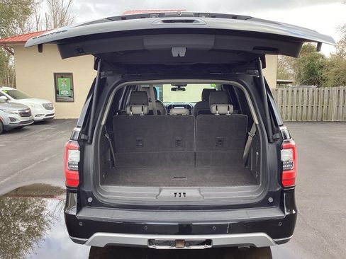 Used 2020 Ford Expedition Limited image 14