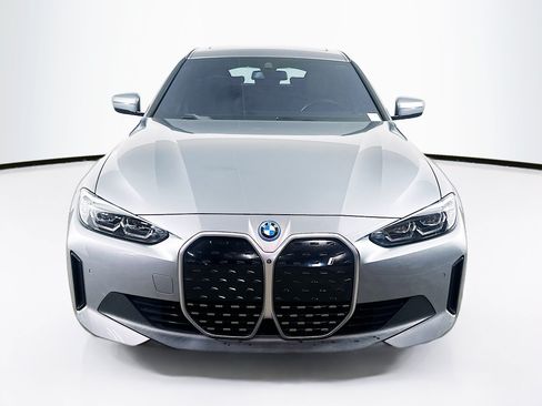 Used 2023 BMW i4 eDrive35 w/ Premium Package RWD image 2