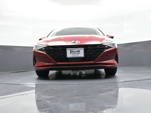 Certified 2023 Hyundai Elantra SEL w/ Convenience Package FWD image 24