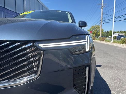 Certified 2025 Volvo XC90 B6 Plus AWD/4WD image 8