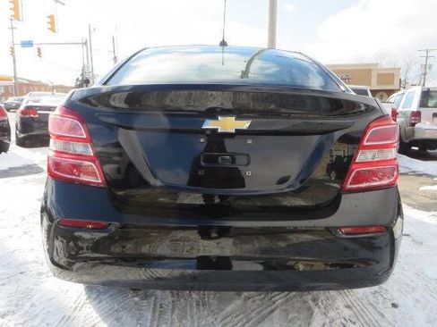 Used 2017 Chevrolet Sonic LS image 8