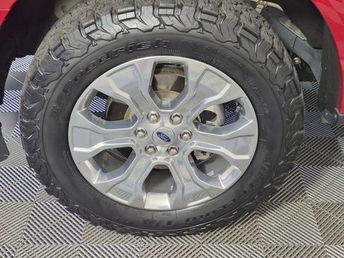 Used 2022 Ford F150 Platinum w/ Equipment Group 701A High AWD/4WD image 8