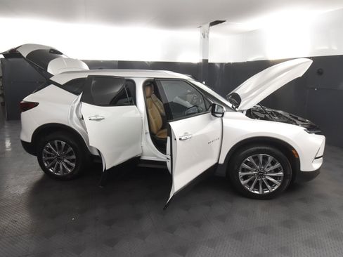 Used 2023 Chevrolet Blazer Premier w/ Driver Confidence II Package image 52