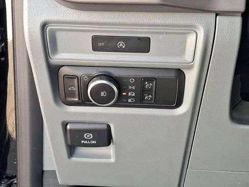 Used 2025 Ford F150 XLT w/ Equipment Group 301A Standard image 23