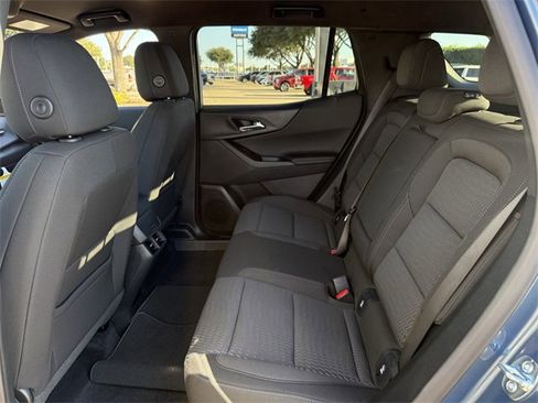 New 2026 Chevrolet Equinox LT image 25