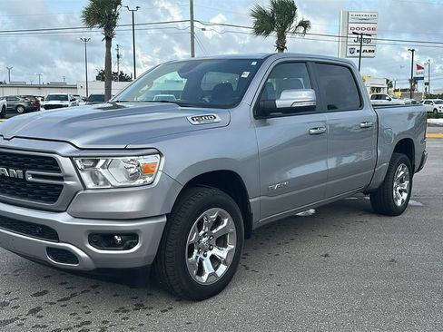 Used 2022 RAM 1500 Big Horn AWD/4WD image 2
