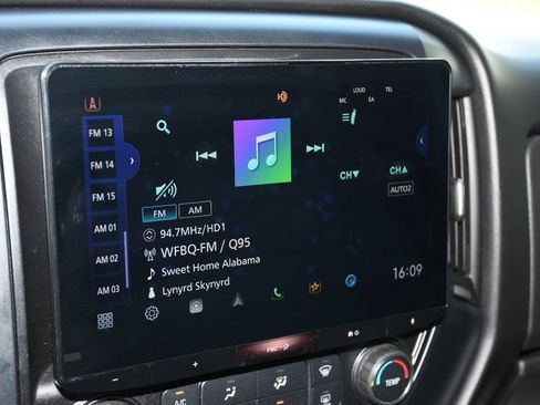 Used 2017 GMC Sierra 1500 4x4 Double Cab w/ Elevation Edition image 33