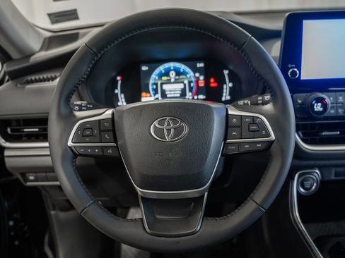 Used 2026 Toyota Grand Highlander XLE image 30