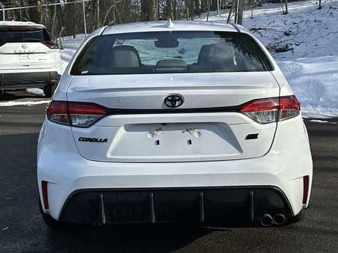 Used 2023 Toyota Corolla SE image 4