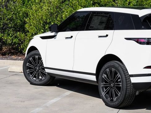 New 2026 Land Rover Range Rover Evoque S AWD/4WD image 14
