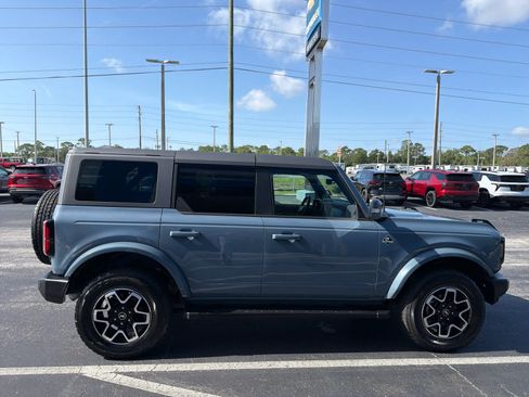 Used 2024 Ford Bronco Outer Banks AWD/4WD image 6
