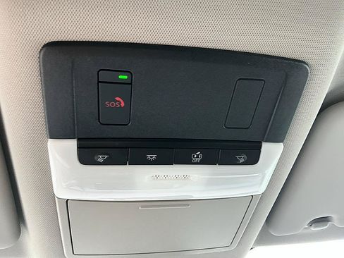 Certified 2023 Nissan Rogue SV AWD/4WD image 21