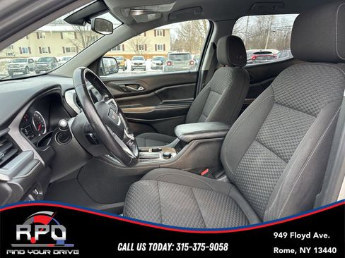 Used 2019 GMC Acadia SLE w/ Driver Alert Package I image 13