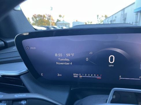 New 2026 Buick Enclave Avenir image 13