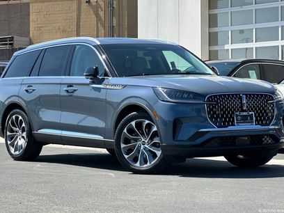 New 2025 Lincoln Aviator Reserve w/ Luxury Package