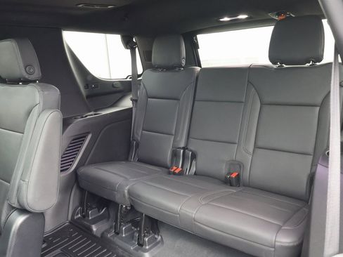 Used 2022 Chevrolet Tahoe Z71 w/ Luxury Package image 30