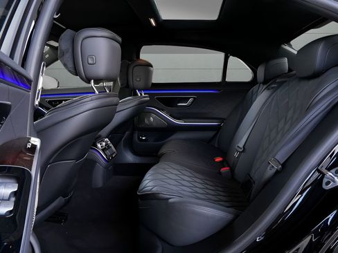 Used 2023 Mercedes-Benz S 580 4MATIC Sedan image 51
