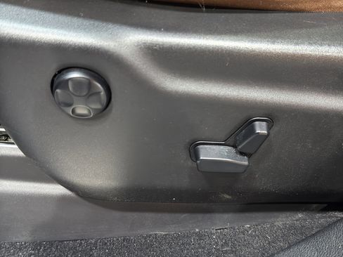 Used 2020 Jeep Grand Cherokee Summit image 20