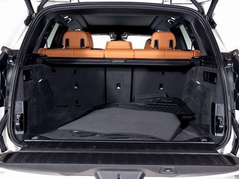 Used 2025 BMW X5 xDrive40i w/ M Sport Package image 5