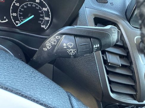 Used 2020 Ford Transit Connect XLT image 38