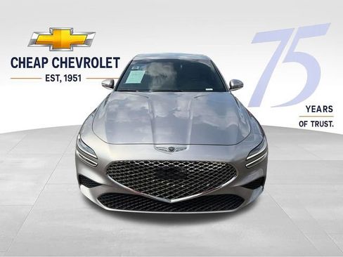 Used 2025 Genesis G70 2.5T RWD image 8