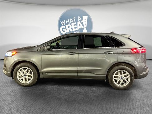 Used 2022 Ford Edge SEL w/ Convenience Package image 7