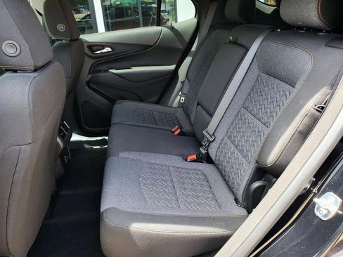 Used 2024 Chevrolet Equinox LT AWD/4WD image 14