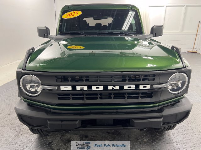 Used 2025 Ford Bronco Big Bend AWD/4WD image 2