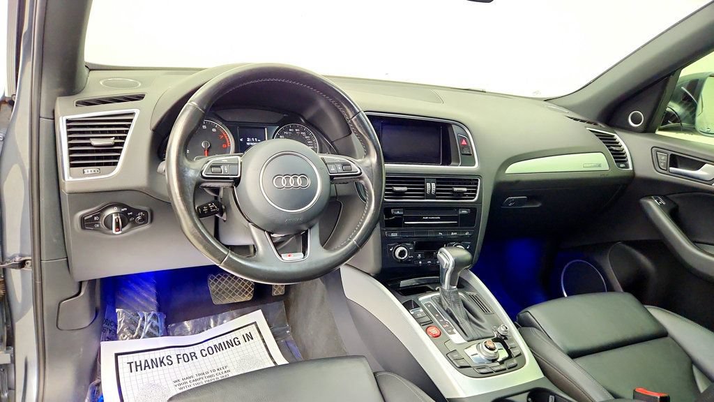 Used 2017 Audi Q5 2.0T Premium Plus w/ Technology Package AWD/4WD image 13