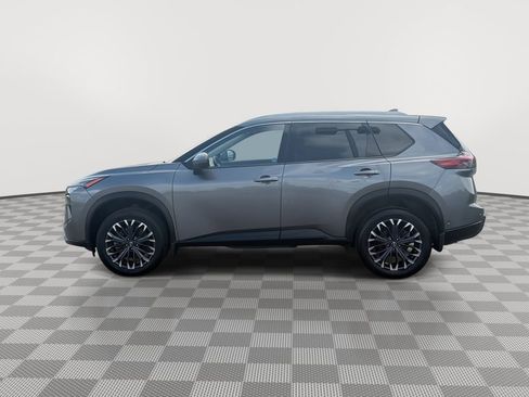 Certified 2025 Nissan Rogue SL w/ Tech Package AWD/4WD image 6
