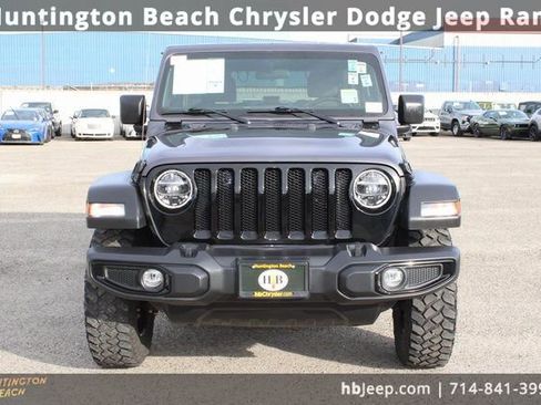 Used 2022 Jeep Wrangler Unlimited Sport image 2