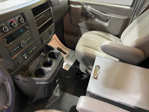 Used 2020 Chevrolet Express 2500 w/ Driver Convenience Package RWD image 13