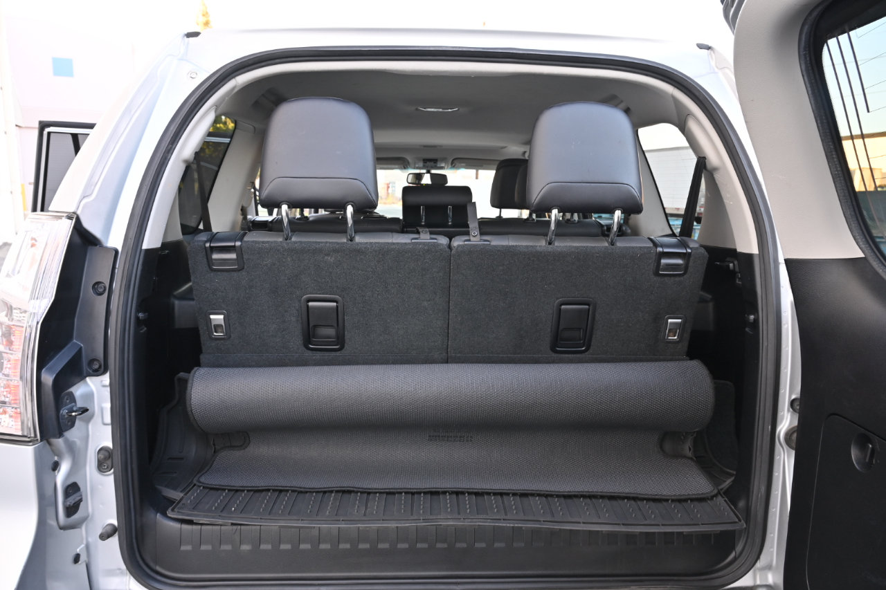 Used 2018 Lexus GX 460 w/ Navigation Package AWD/4WD image 26