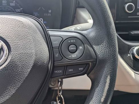 Used 2022 Toyota Corolla L FWD image 23