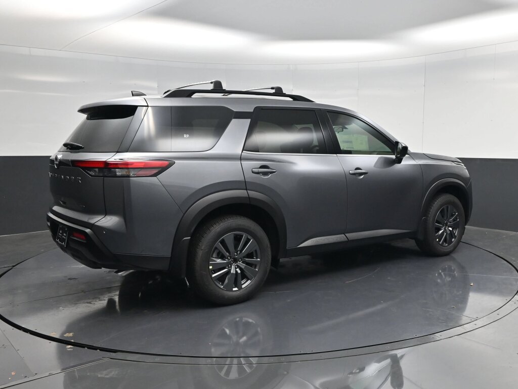 New 2026 Nissan Pathfinder SV w/ Cargo Package AWD/4WD image 3